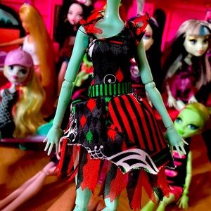 Monster High Doll dress clothes